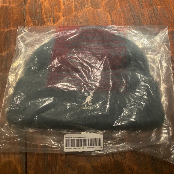Supreme Kangol Furgora Beanie Dark Green FW2020 - Picture 3 of 4